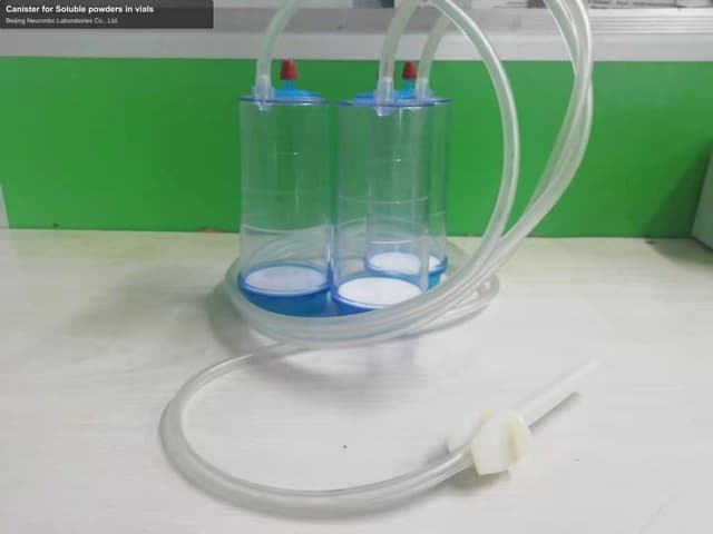Canister for Soluble powders in vials