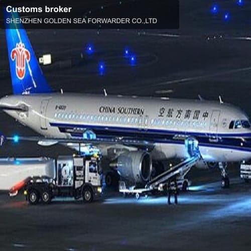 Customs broker