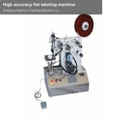 High accuracy flat labeling machine