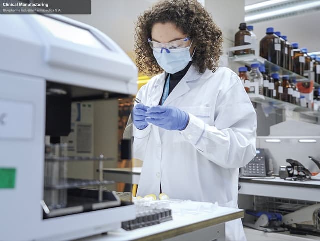 Bluepharma Industria Farmaceutica S.A. offer service "Clinical Manufacturing"