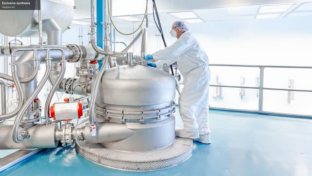 Siegfried AG offer service "Exclusive synthesis"