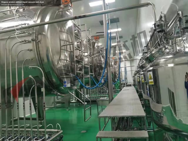 Organic protein extract liquid vacuum belt dryer