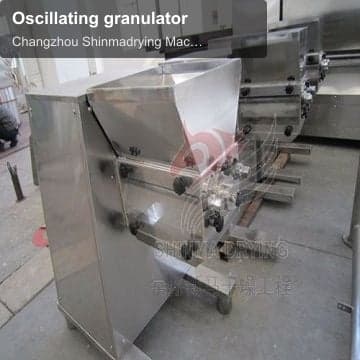Oscillating granulator