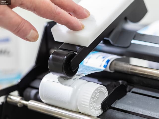 D.O.G. GmbH sell "Labels"