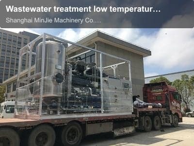 Wastewater treatment low temperature evaporator